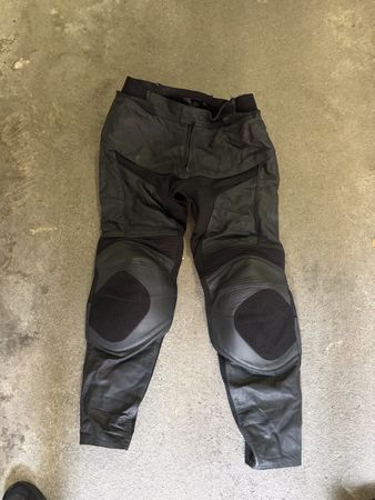 Fastway Motorrad Lederhose Herren Gr. 54 XL Schwarz