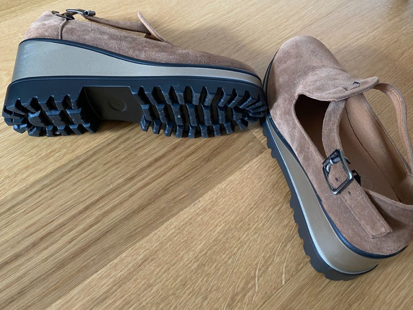 Scarpe da donna: Plateauschuhe – Nuovo (secondo la descrizione) da St. Gallen venduto da art_pn78 2
