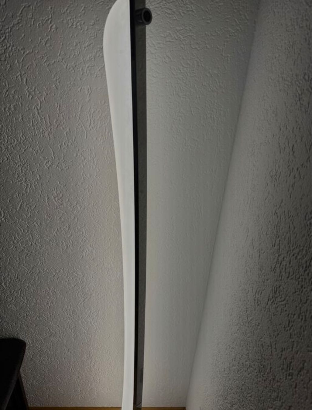 Lampen: LED-Stehleuchte Silber / Weiss Touch – Gebraucht aus Hergiswil LU von hall520 1