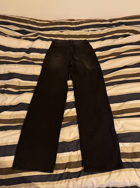 Jeans: Jean trouée noir S – Gebraucht aus Genève von dia_w9qp 1