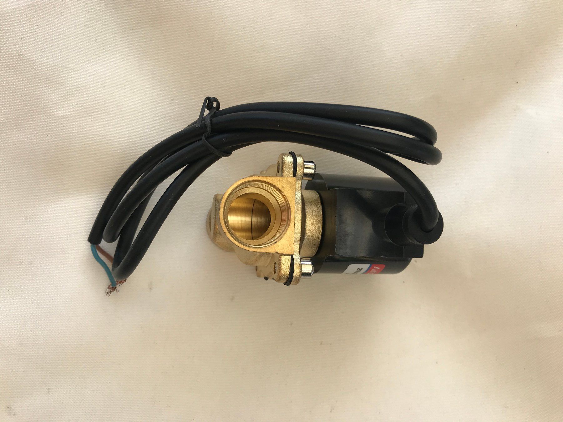 Elektronikbauteile: Magnetventil mit 1" Zoll Gevinde 220 Volt – Gebraucht aus Kreuzlingen von JOWY72 1