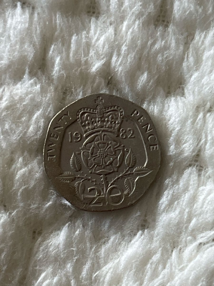 Tutti le monete: 20 Pence England Pfennig – Usato da Unterägeri venduto da angeljusti