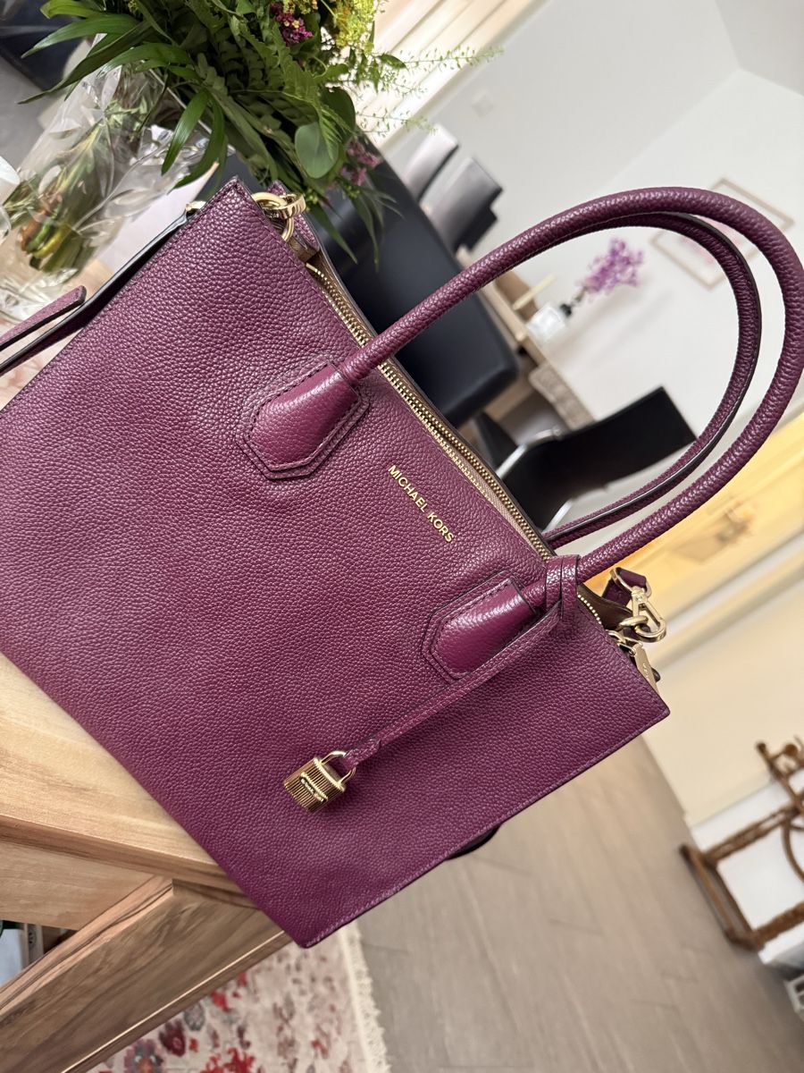 Michael Kors Sacs: Michael Kors Handtasche zu verkaufen  – D'occasion à Visp par Stimo2