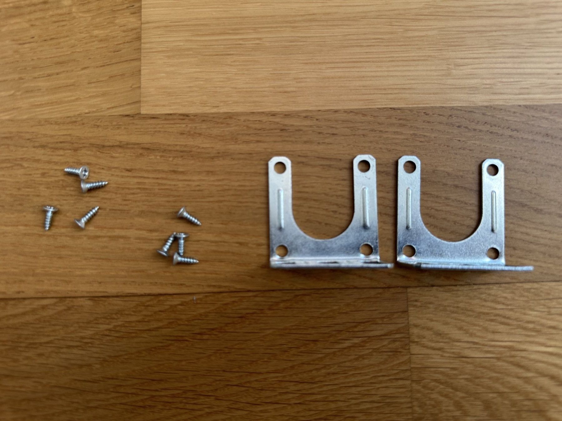 Alimentation électrique: Bachmann IT PDU Basic 1HE  5x, Typ 13, 2 m – D'occasion à Bern par BinhV77 4