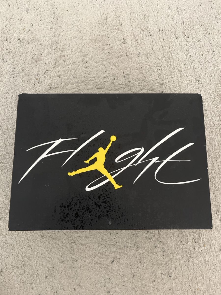 Jordan Scarpe da uomo: Jordan 4 Retro Thunder – Usato da Zürich venduto da Der_Boss 1