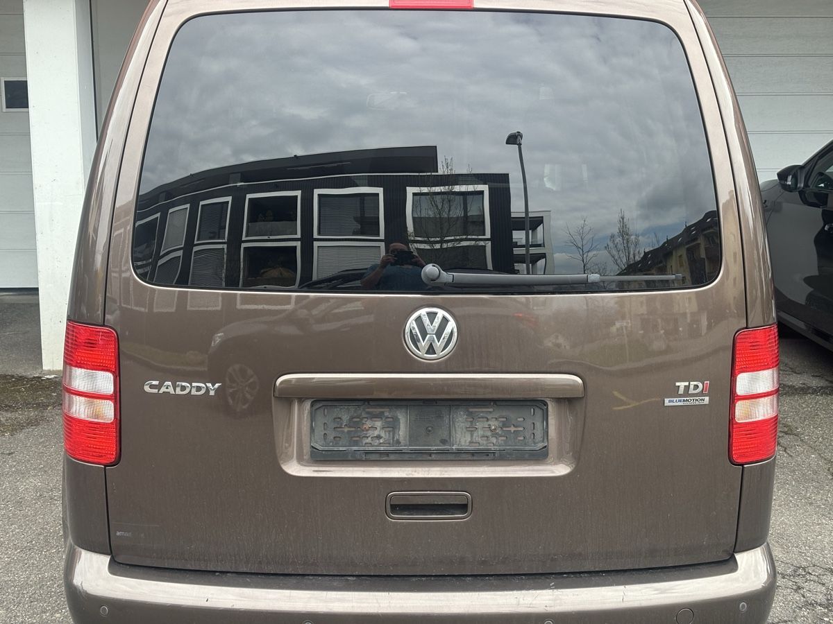 Veicoli commerciali: VW Caddy 16 Diesel – Usato da Wollerau venduto da rob_rqm9 2