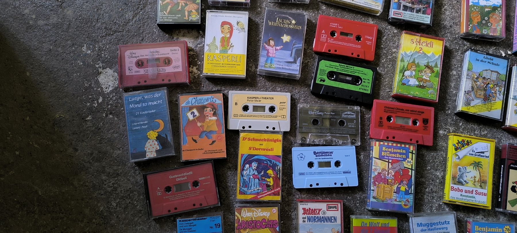 Musicassette: 38 Kassetten, Kindergeschichten – Usato da Kölliken venduto da Blueaebi 3