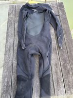 Neopren Anzug für Wassersport, Grösse L, stark genutzt