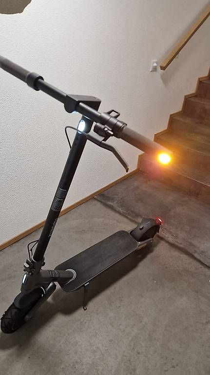 Scooters: Xiaomi Elektroroller 4 Ultra – Gebraucht aus Zürich von wun_6zkx 3