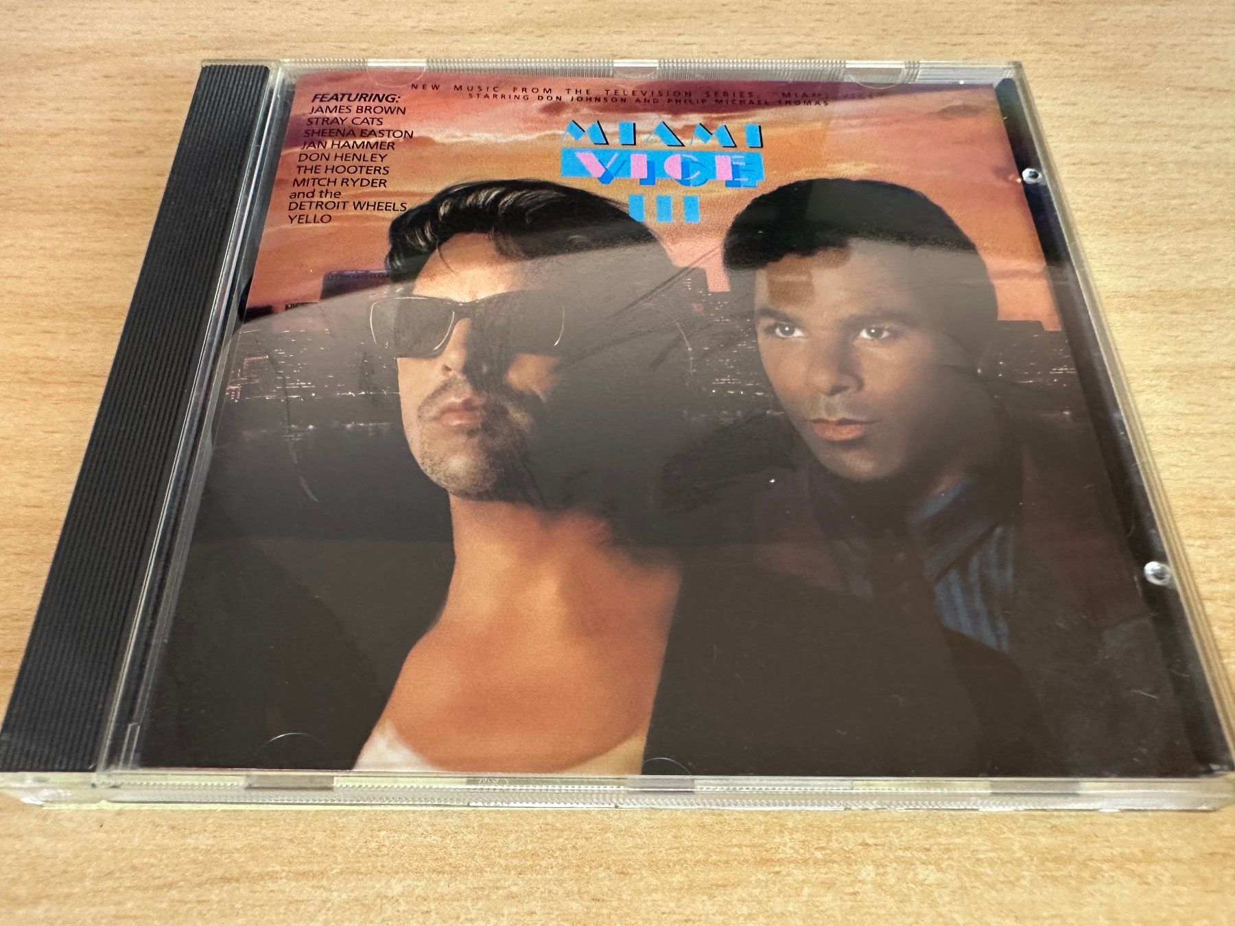CD: Various – Miami Vice III – Usato da Rikon im Tösstal venduto da Alpenmutz