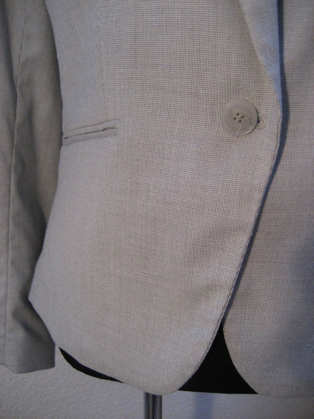 H&M Giacche: Veste H&M taille 42 – Nuovo (secondo la descrizione) da Delémont venduto da marryb 1