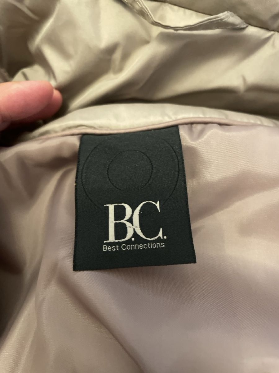 Jacken: Leichte Jacke in Gr. 38 – Gebraucht aus Basel von Garfield038 3