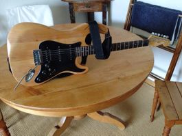 Schöne Custom E-Gitarre