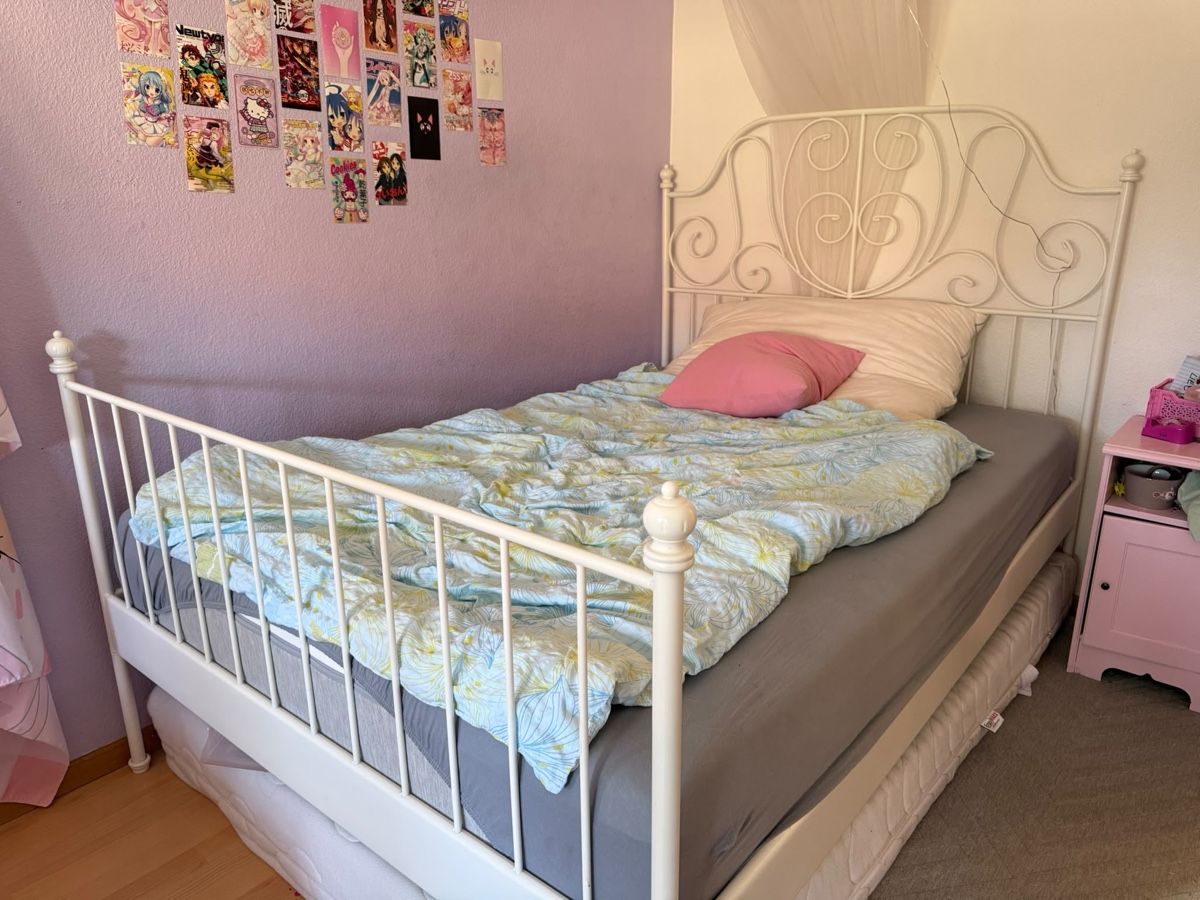 Betten: IKEA LEIRVIK Bettgestell weiss 140x200 cm – Gebraucht aus Brüttisellen von nat_5622 2