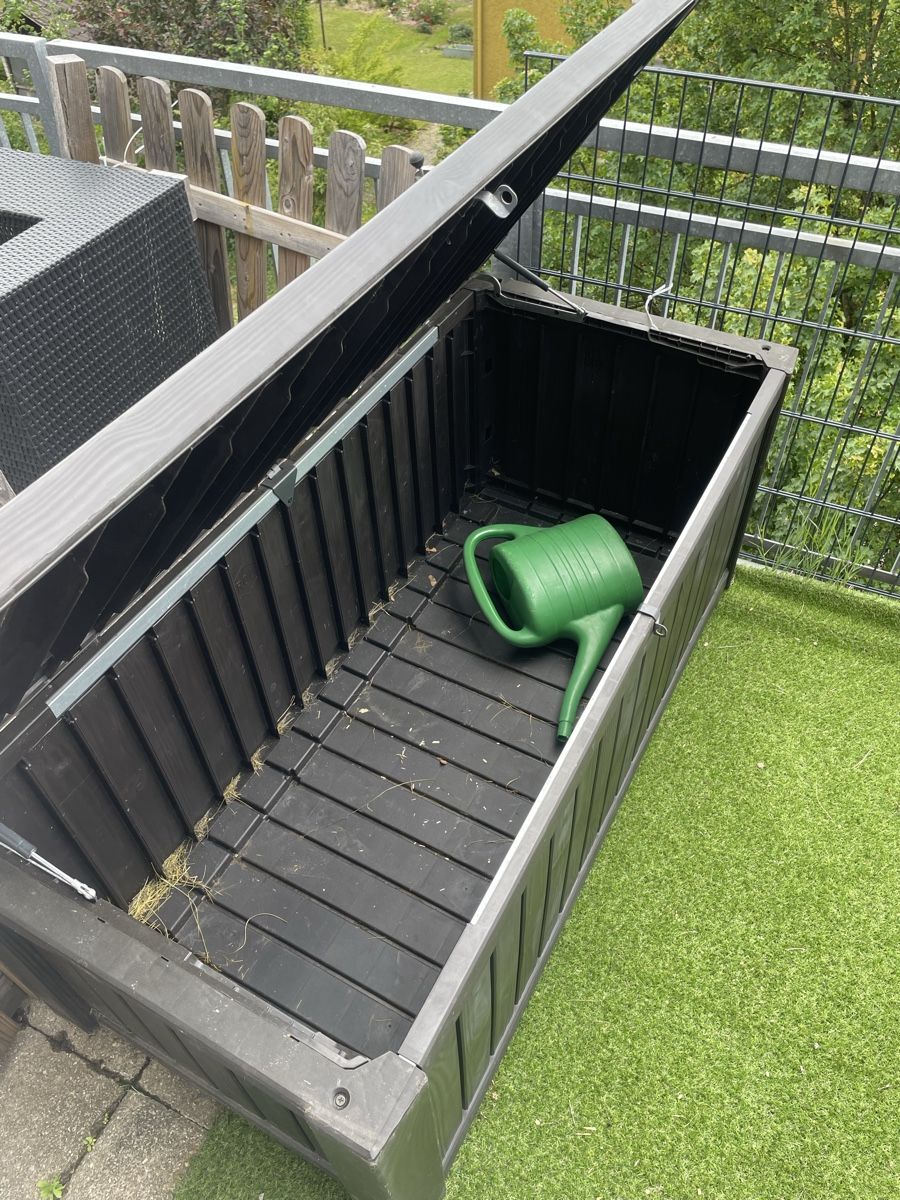 Keter Box contenitori: Keter Gartenbox Rockwood 570L – Usato da Bülach venduto da dar_5xys 2