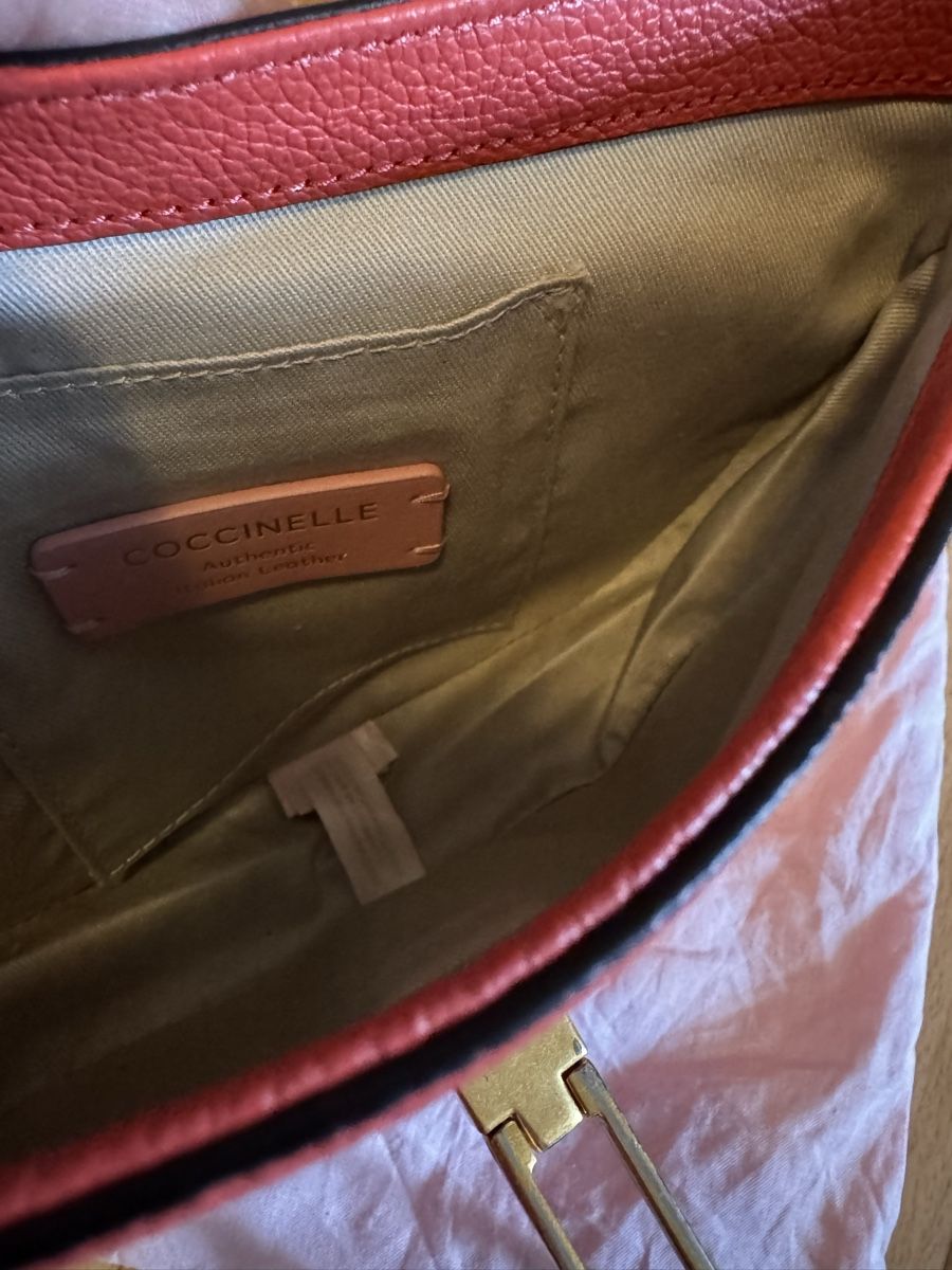 Coccinelle Borse da donna: COCCINELLE Schultertasche – Usato da Zuchwil venduto da melody81 2