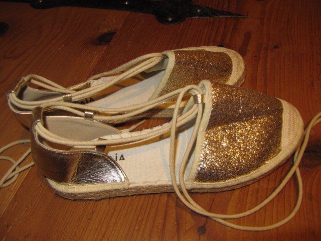 Scarpe da donna: Espadrilles Gr. 39 – Nuovo (secondo la descrizione) da Wenslingen venduto da kasjupeia