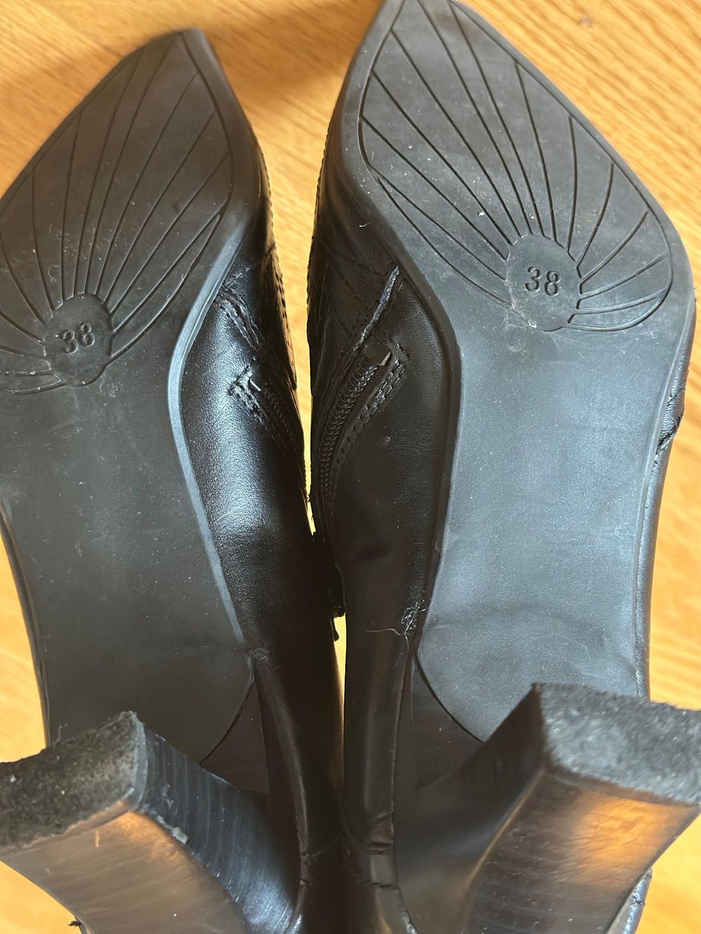 Tamaris Damenschuhe: Damen Halbschuh Tamaris 38 schwarz – Gebraucht aus Rothenburg von wer_g9fd 6