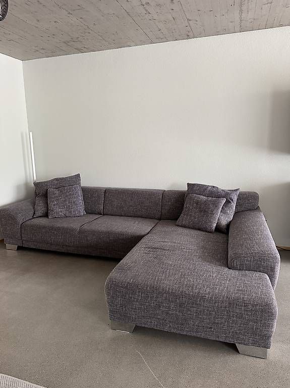 Sofas: Modernes Ecksofa in Grau – D'occasion à Grüsch par Fludome
