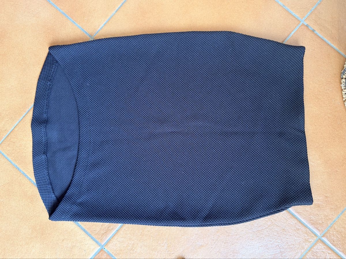 Lotti di vestiti: Gonna a tubino + top – Nuovo (secondo la descrizione) da Bellinzona venduto da bul_mvy5 4