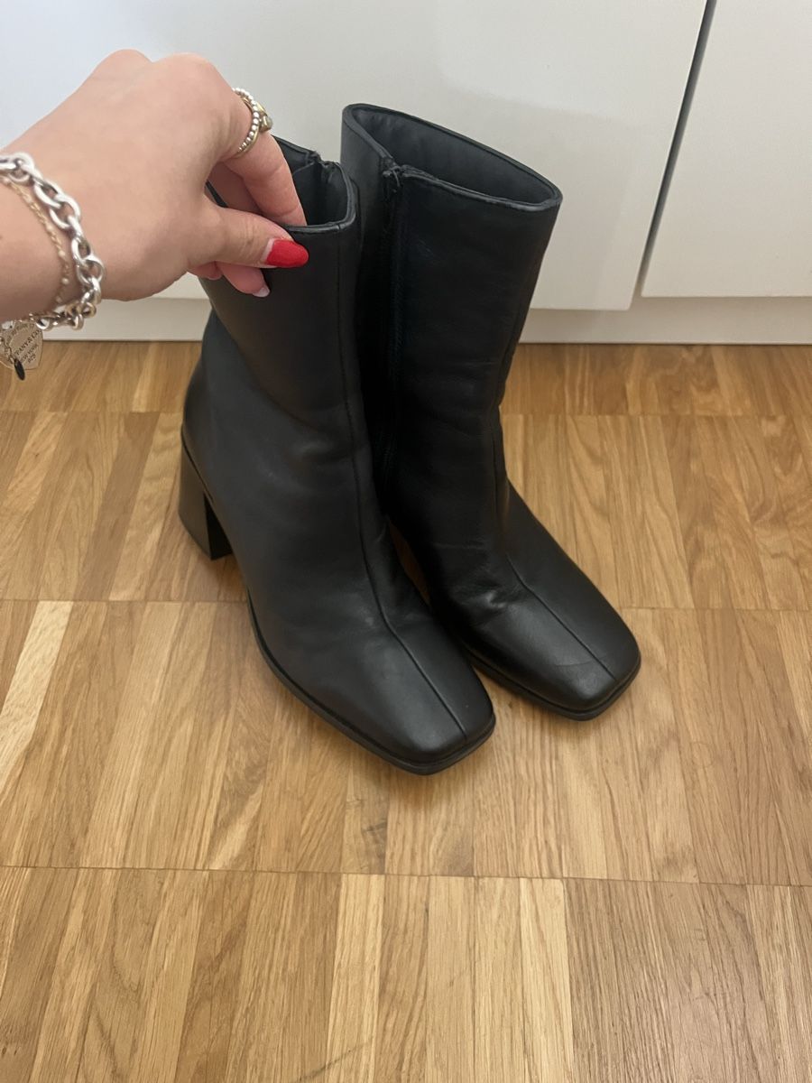 Scarpe da donna: Leder Stiefel  – Nuovo (secondo la descrizione) da Uetikon am See venduto da pauline.lily