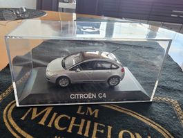 Citroën C4 Modellauto in Vitrine Norev, neu
