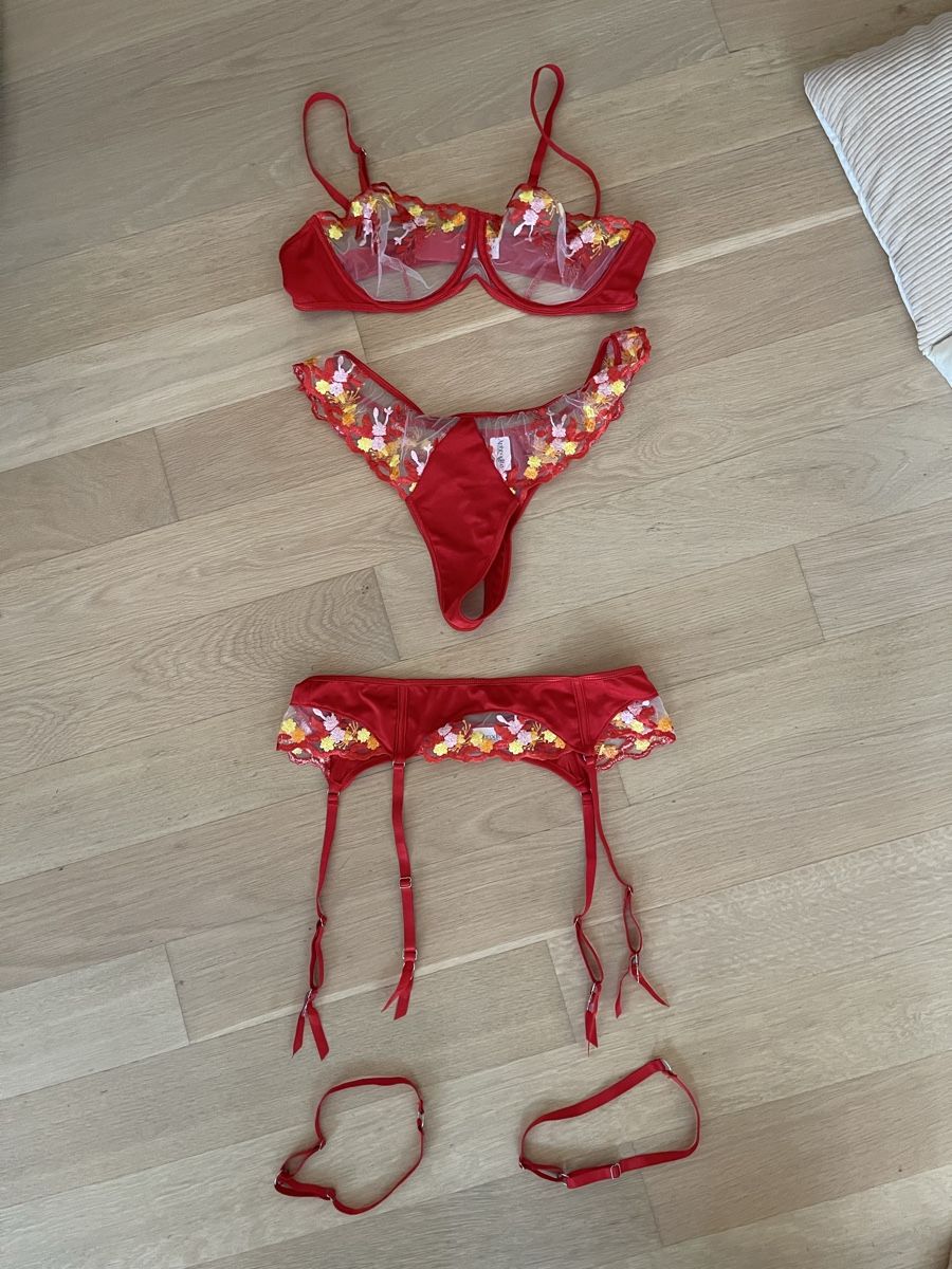 Altra biancheria intima: Aphroditelingerie.ch Set – Nuovo (secondo la descrizione) da Neuhausen am Rheinfall venduto da dinkel.dorothea