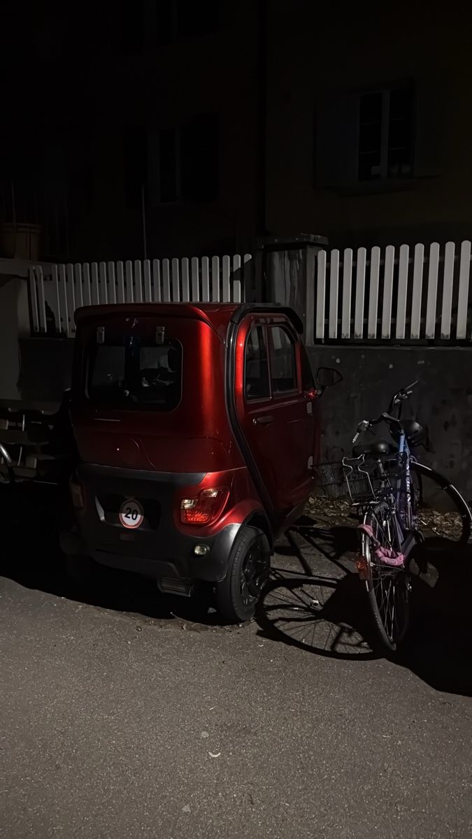Veicoli elettrici: Elektro Mobil Kabinen Roller  25km/h – Usato da Bern venduto da mau_lhk5 2