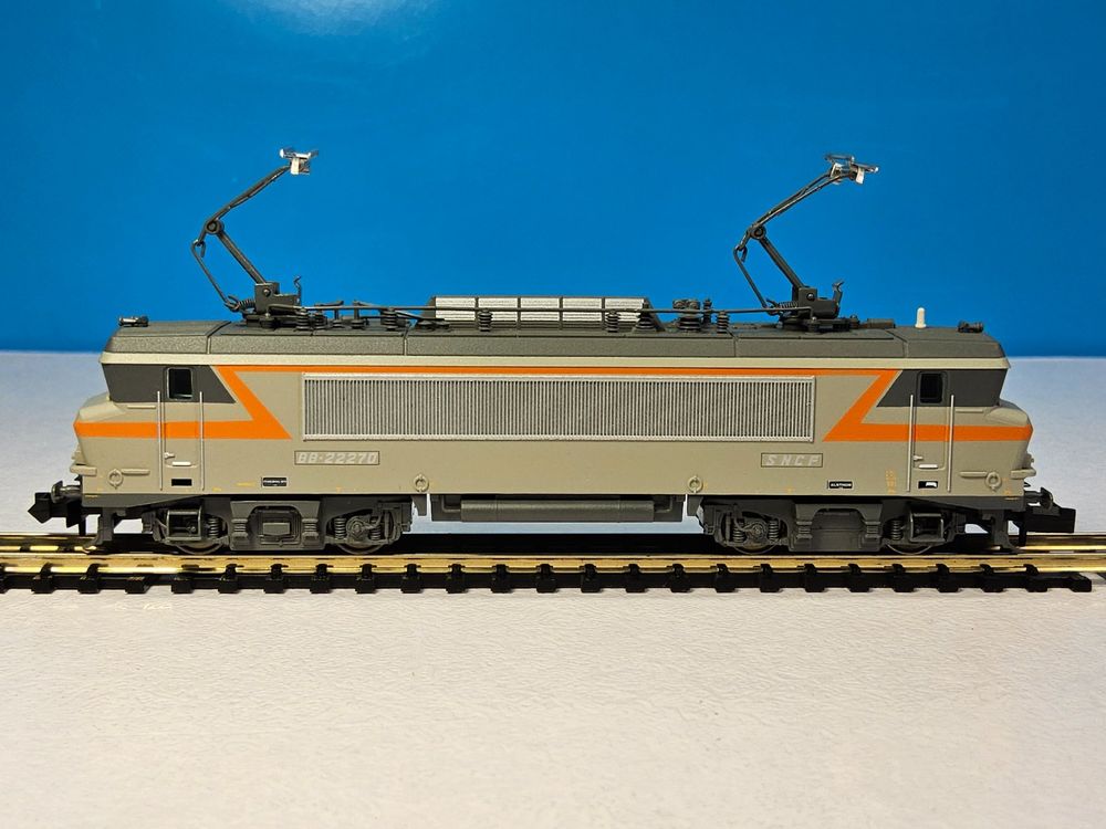 Trix 16005 SNFC E Lokomotive Serie BB 22200 OVP Spur N (Gebraucht
