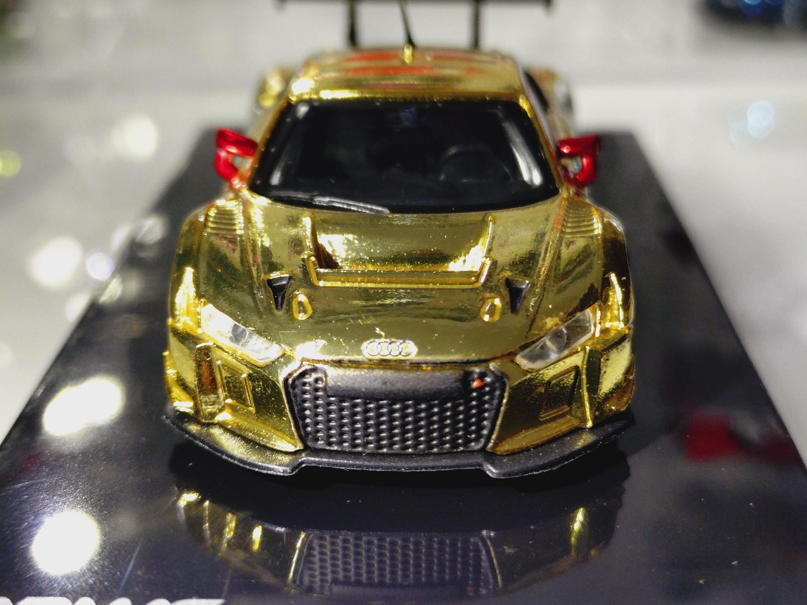 Audi Modellini d'auto: 1/64 Audi R8 LMS Diecast – Nuovo (secondo la descrizione) da Zürich venduto da DiecastDude 4