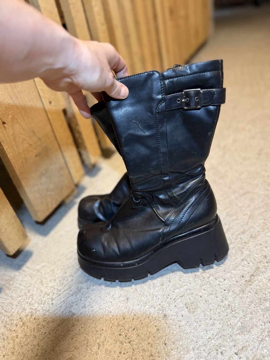 Scarpe da donna: Stiefel – Usato da Uster venduto da Flummi 1