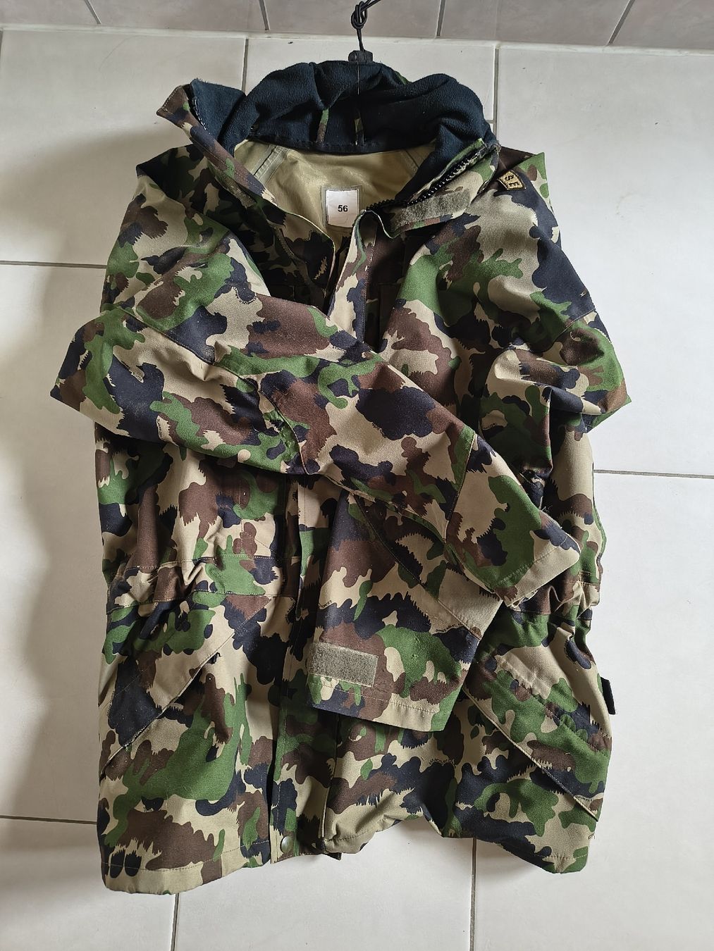 Schweizer Armee Giacche: Gortex Jacke Armee Gr. 56 – Usato da Appenzell Steinegg venduto da gia_js8j