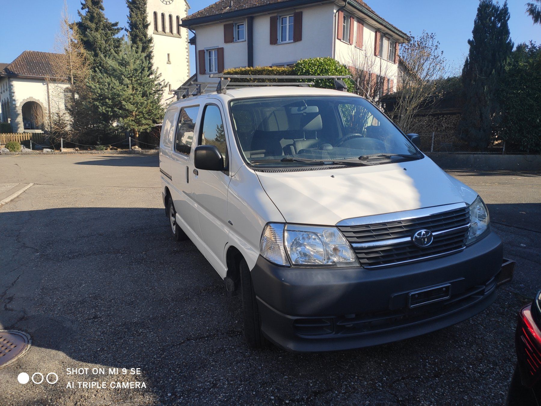 Toyota Veicoli commerciali: Toyota Hiace 2.5 D-4D Wird frisch geprüft. – Usato da Jona venduto da learco65 5