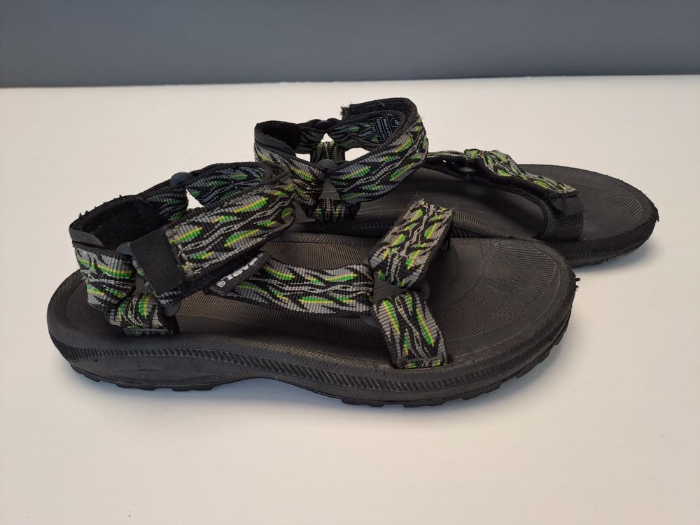 Teva discount sandalen 33