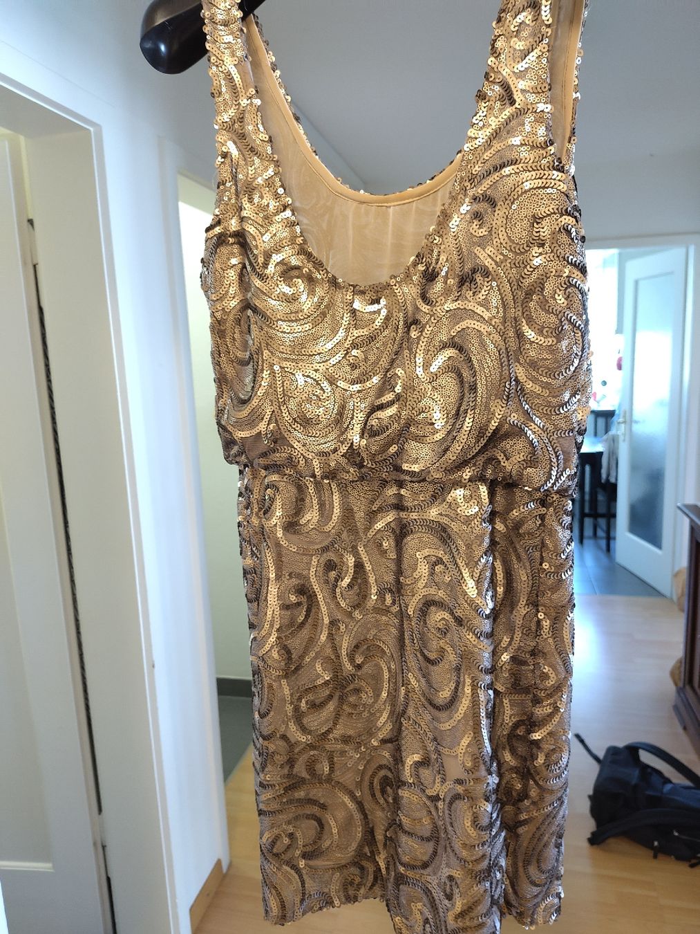 Robes: Abito donna con paillettes, 36, Mango – D'occasion à Zürich par Saf12 3