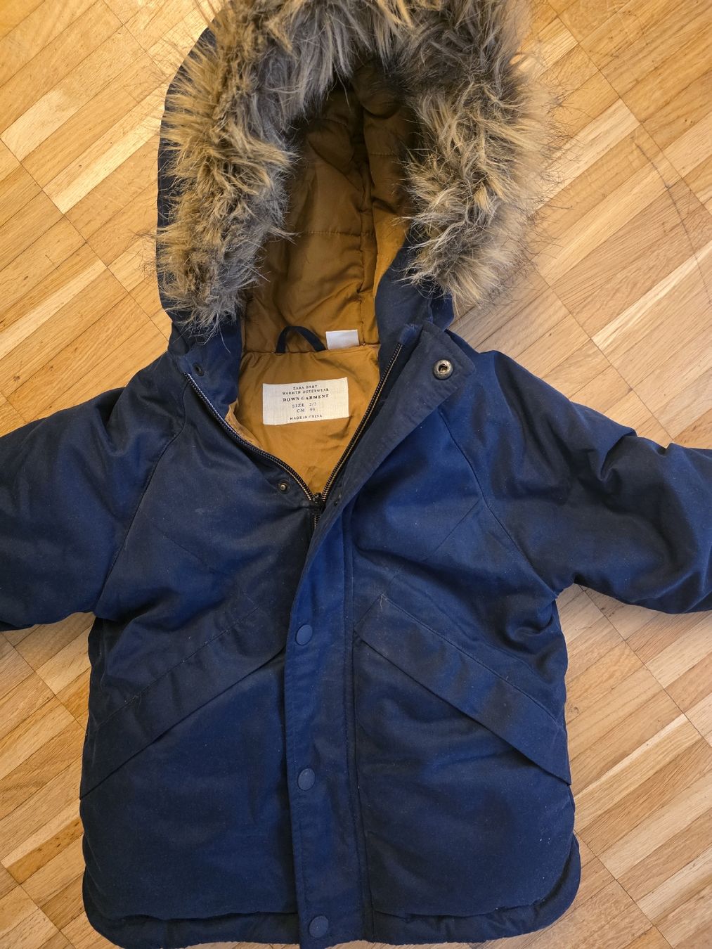 Lotti & Set di vestiti: Kleiderpaket, Jacken Gr. 98 – Usato da Jona venduto da yvonne87w 1