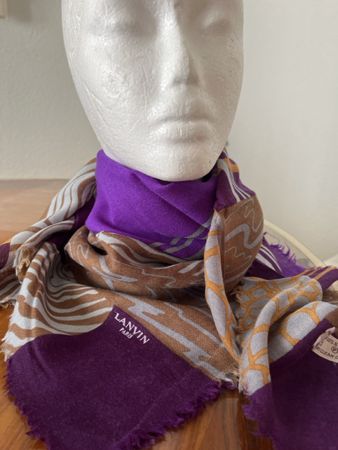 LANVIN foulard 60%Cashmer 40%Silk Gereinigt Neuwertig 86X86
