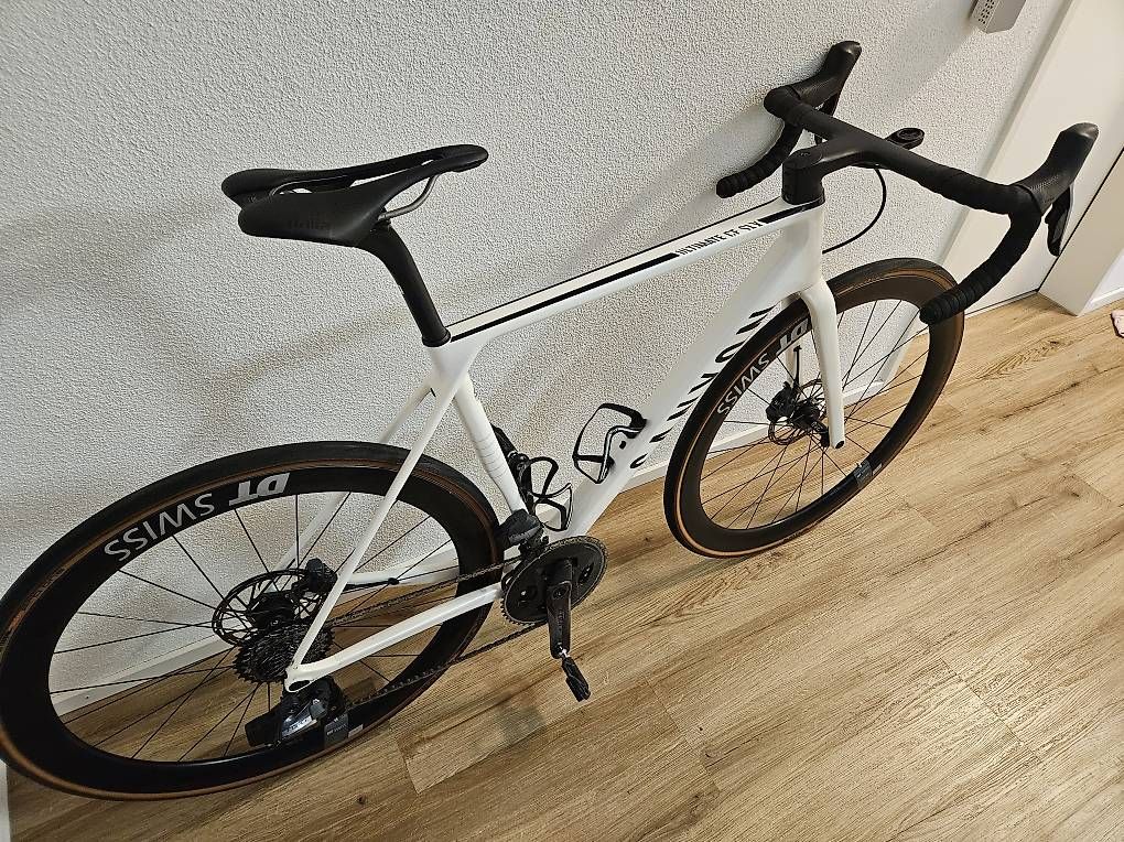 Canyon Biciclette: Canyon Ultimate CF SLX, Gr. M – Usato da Wittwil venduto da rob_k 1