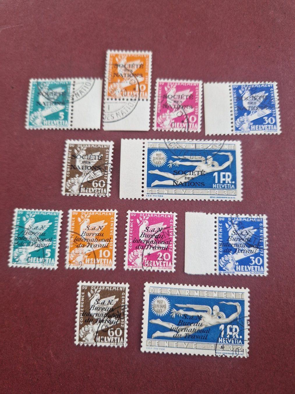 Tutti i francobolli: Dienstmarken ab 1.- – Usato da Burgdorf venduto da Glossy01