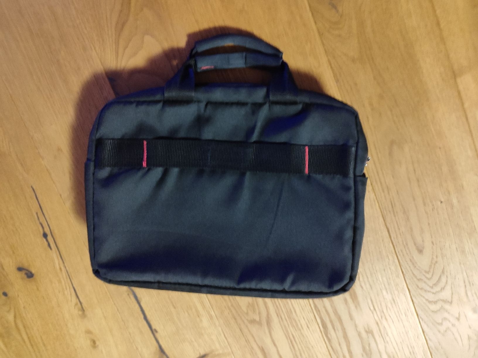 Samsonite Borse: Lightly Used Black Laptop Bag - Samsonite – Usato da Mülligen venduto da vagos85 1