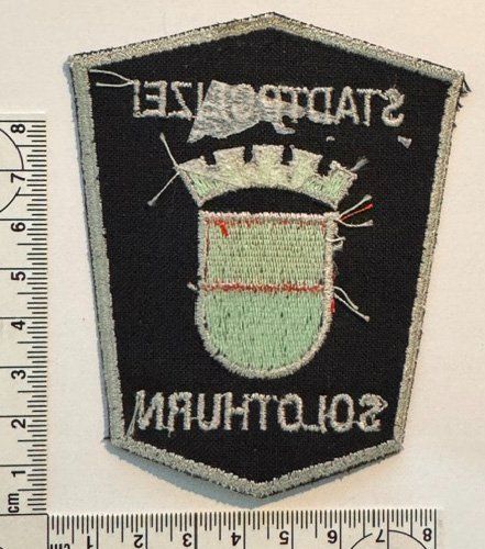 Placchette & Badge: 1 Polizei Abzeichen Stadtpolizei Solothurn – Nuovo (secondo la descrizione) da Zürich venduto da Policepatch 1