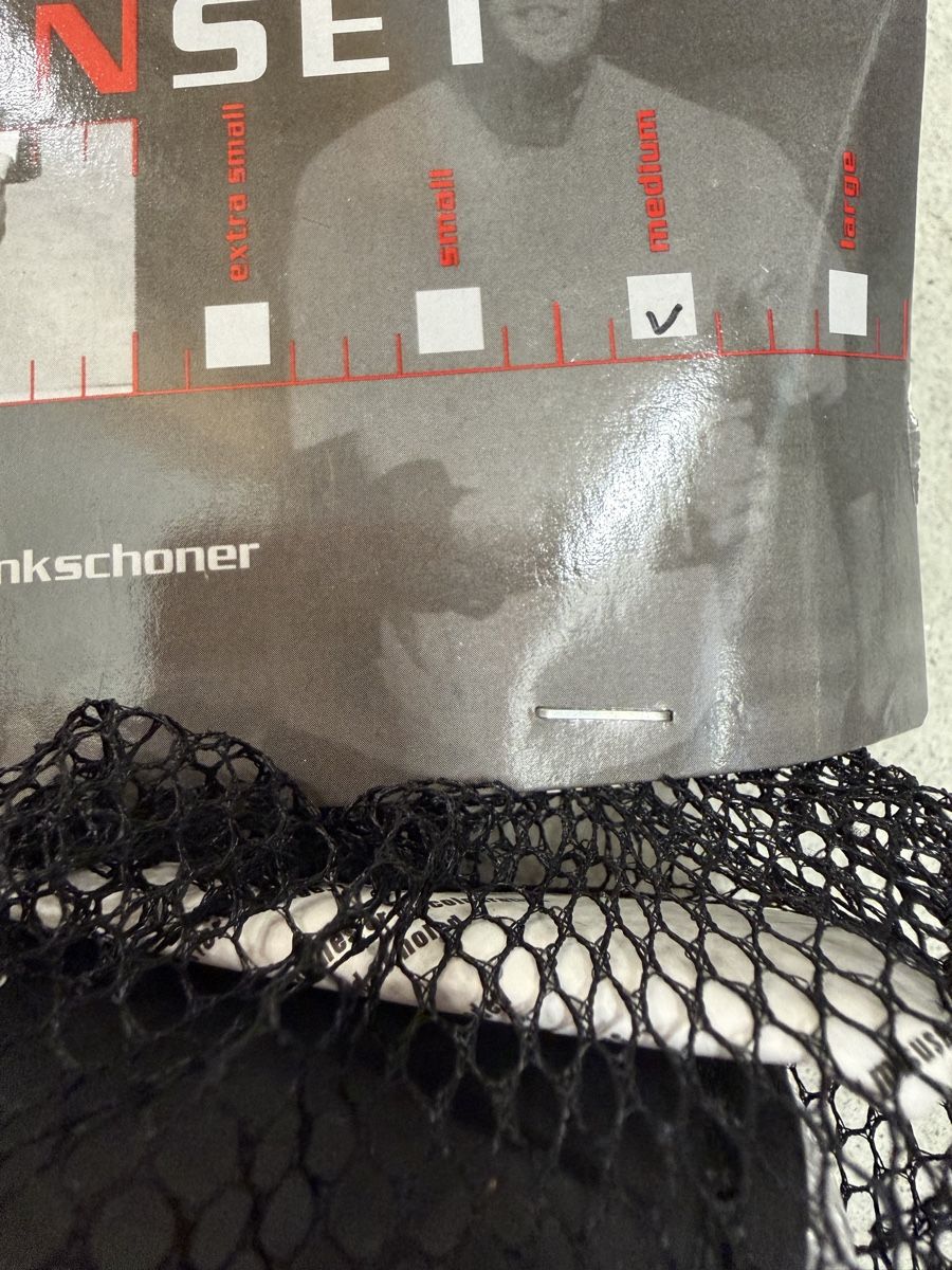 Protections: Protektoren Set Grösse M  – D'occasion à Watt par SwissBlueLine 2