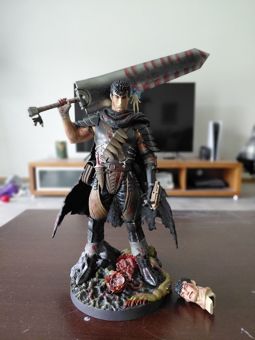 Statuette: Figurine Guts 36 cm - Berserk – Nuovo (secondo la descrizione) da YVERDON-LES-BAINS venduto da Tony-no