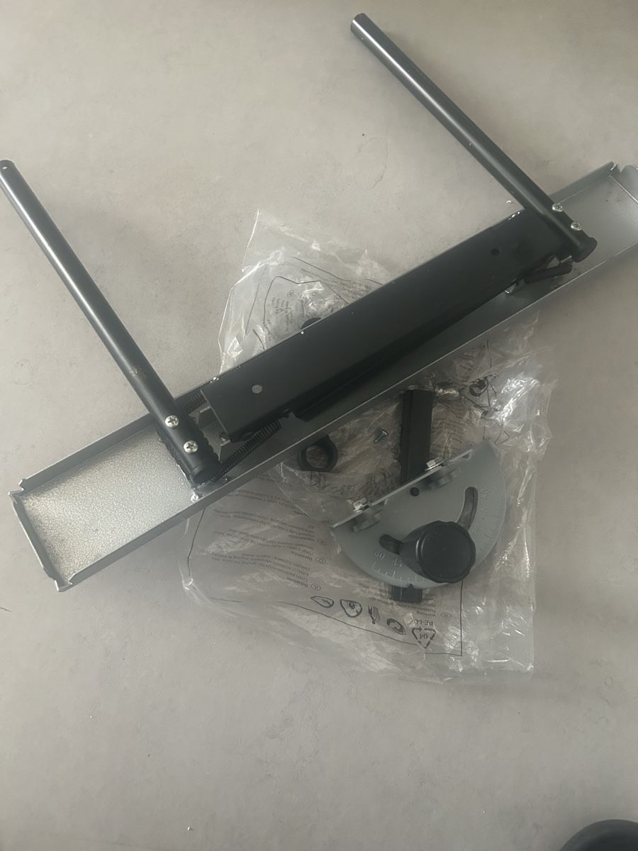 Scheppach Seghe: Scheppach Ferrex Einhell HS 80 Sägeblatt 24T 210 und Zubehör – Usato da Hittnau venduto da Oracel 1