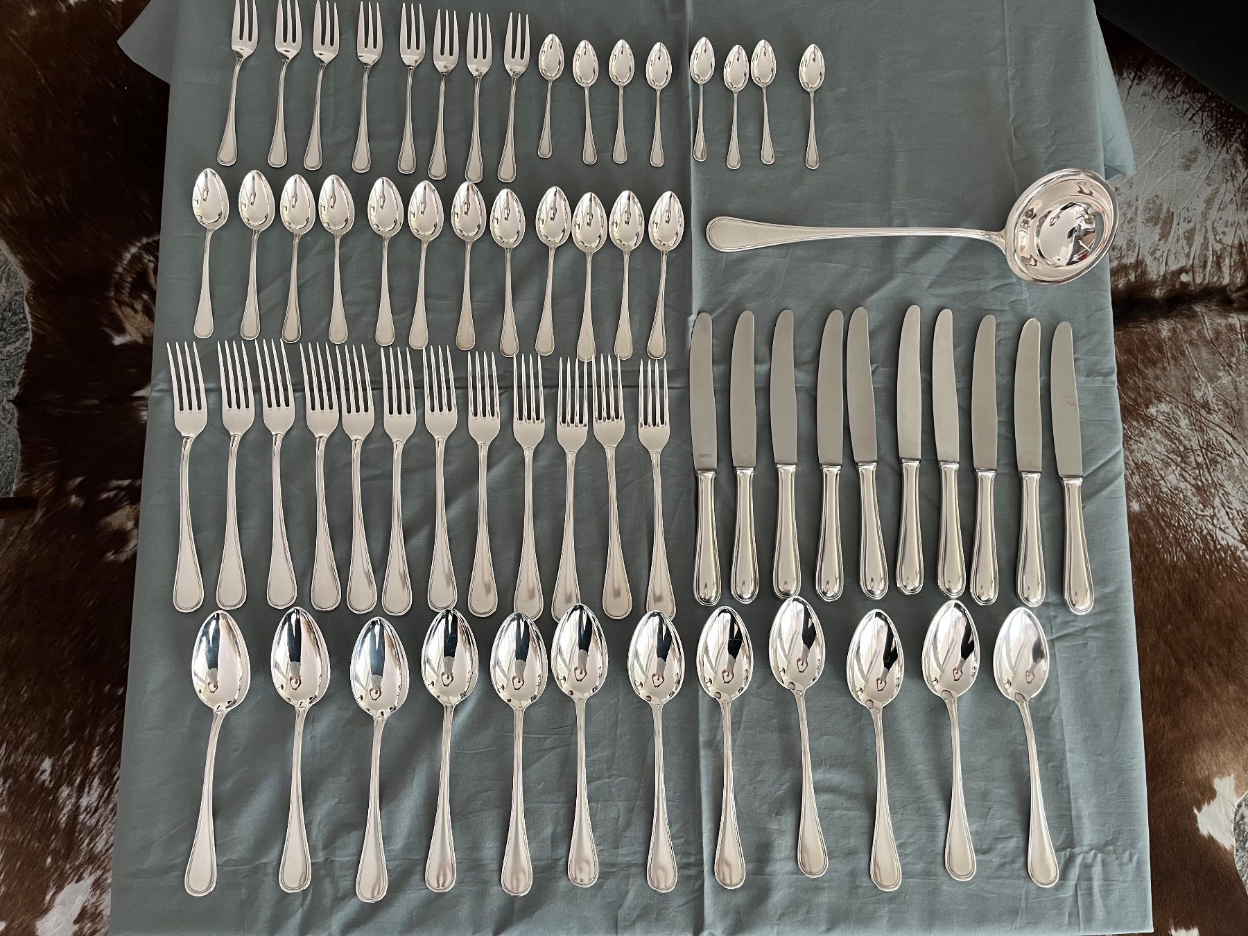 Set di posate: 63-teiliges Versilbertes Besteck von Bucherer – Usato da Hergiswil NW venduto da Primia