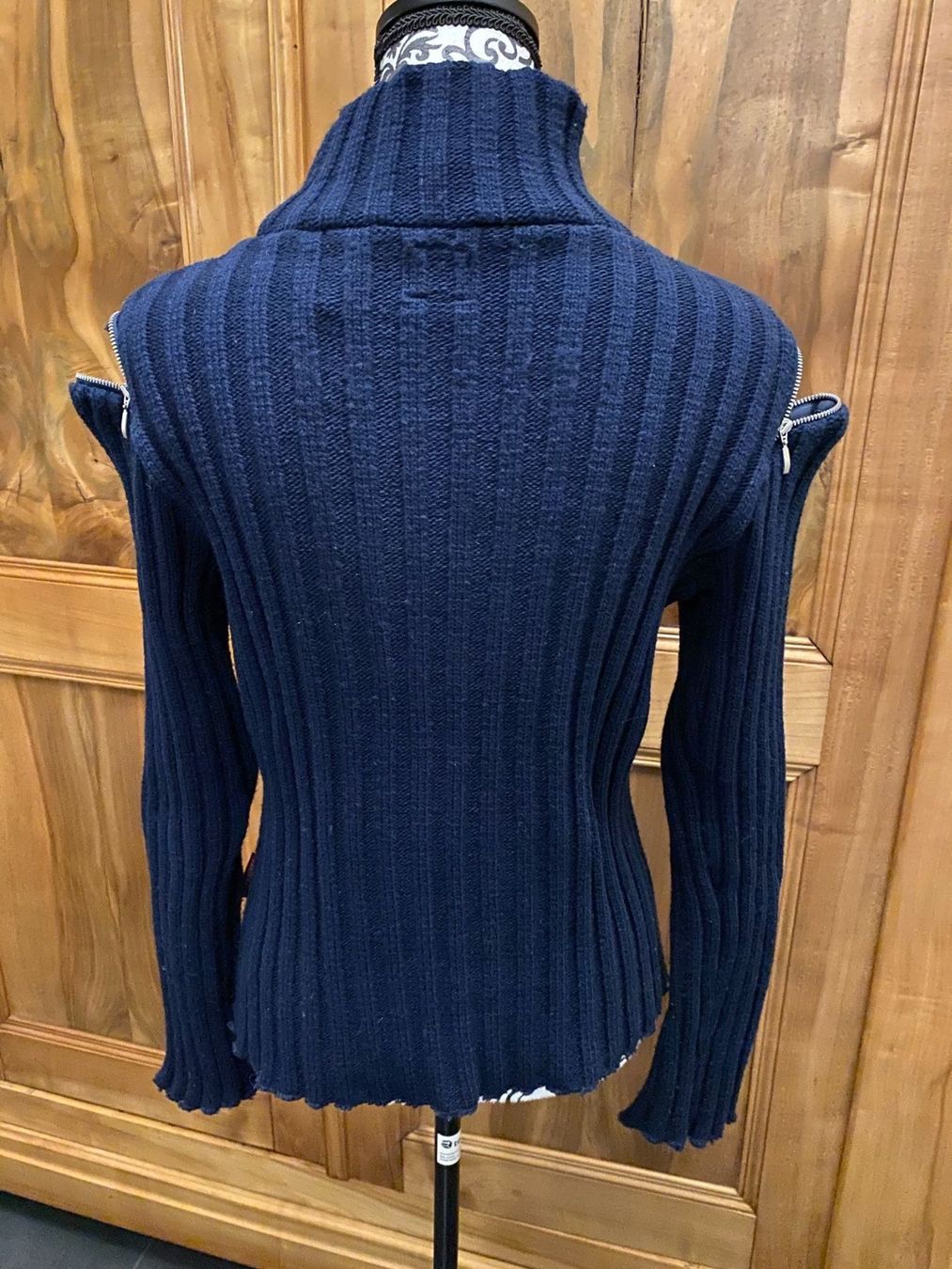 Maglioni & Felpe: Pull-over Miss Sixty T-L Neu – Nuovo (secondo la descrizione) da Porrentruy venduto da SYANKA 1