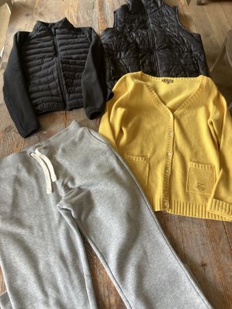 Damen Kleiderpaket, Gr. S: FAY Strickjacke, H&M Jacke uvm.
