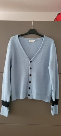 Cardigan doux bleu ciel Top Knit en laine 50% , Taille M