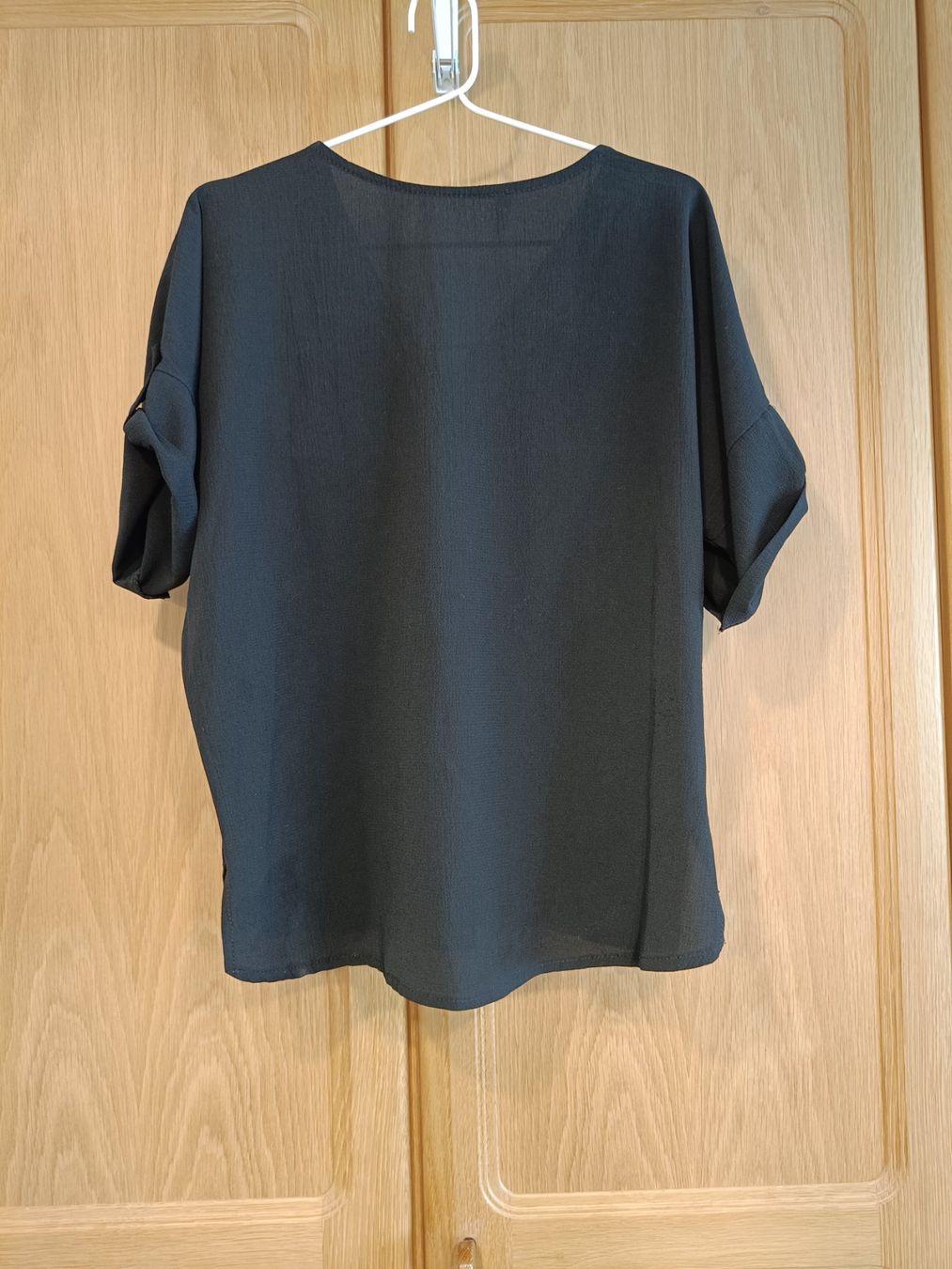 Camicette: Today schwarze Bluse mit Glitzersteinen XS/S – Usato da Zürich venduto da Atelier.Second 3