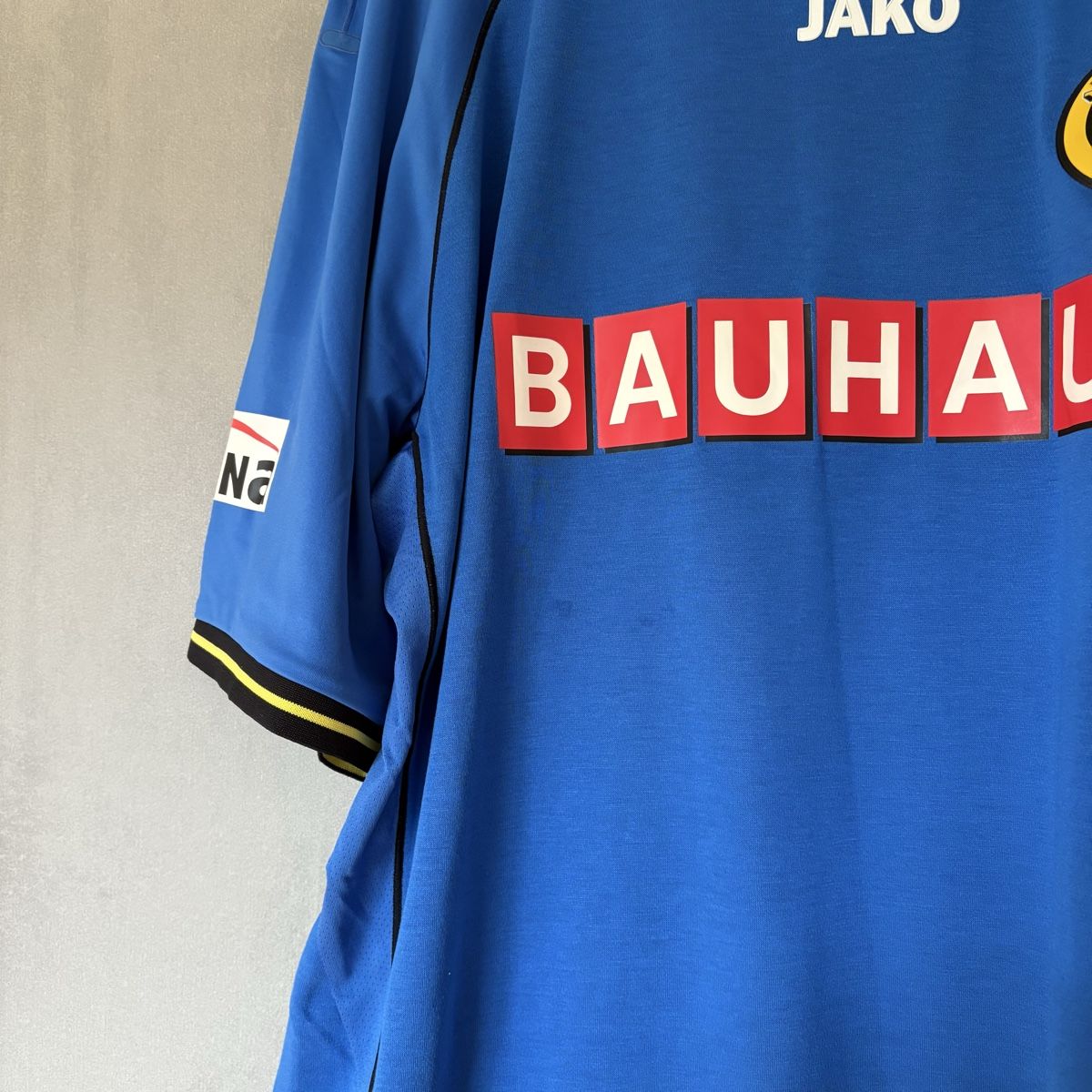 Jako Canottiere & Pantaloni: Bsc Young Boys Trikot Jako – Usato da Winterthur venduto da LaBodega 2
